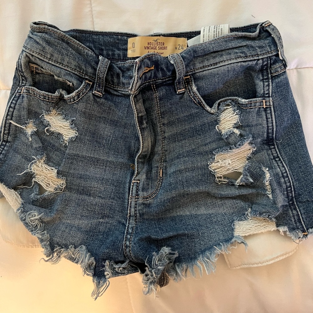 Hollister high-rise shorts